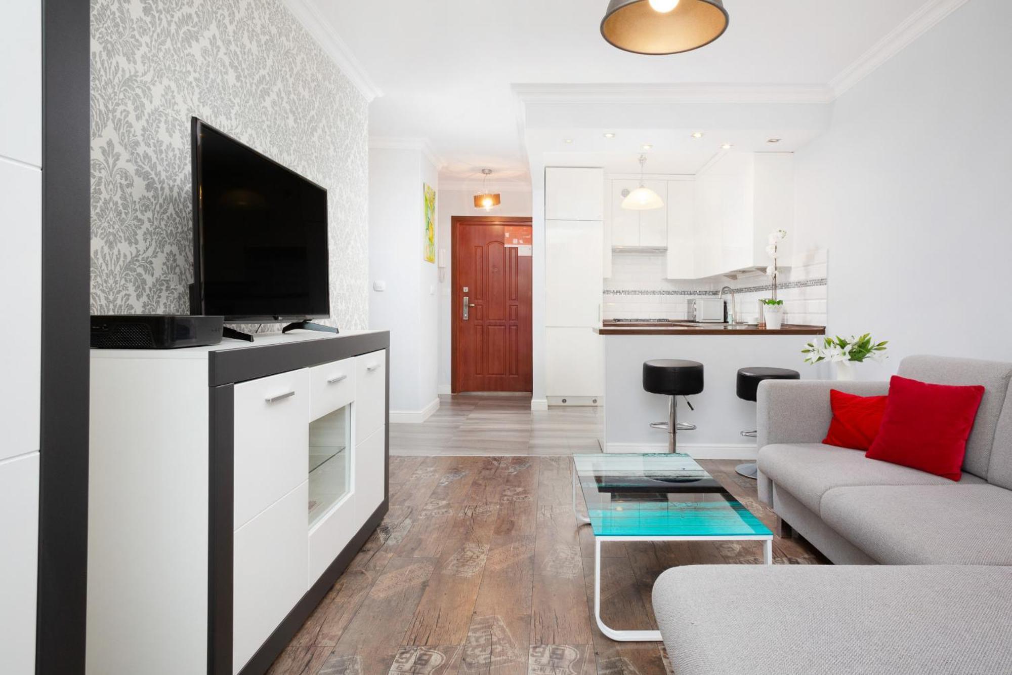 Modern Pereca Close To Metro Rondo Onz By Renters Leilighet *